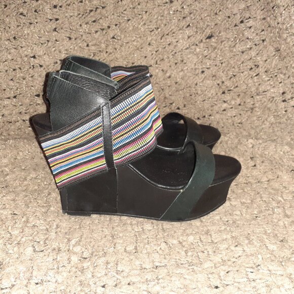 UNITED NUDE-Colorful Rainbow Elastic Strap-Black Leather Wedge-Sz 36-Excellent - Picture 5 of 8